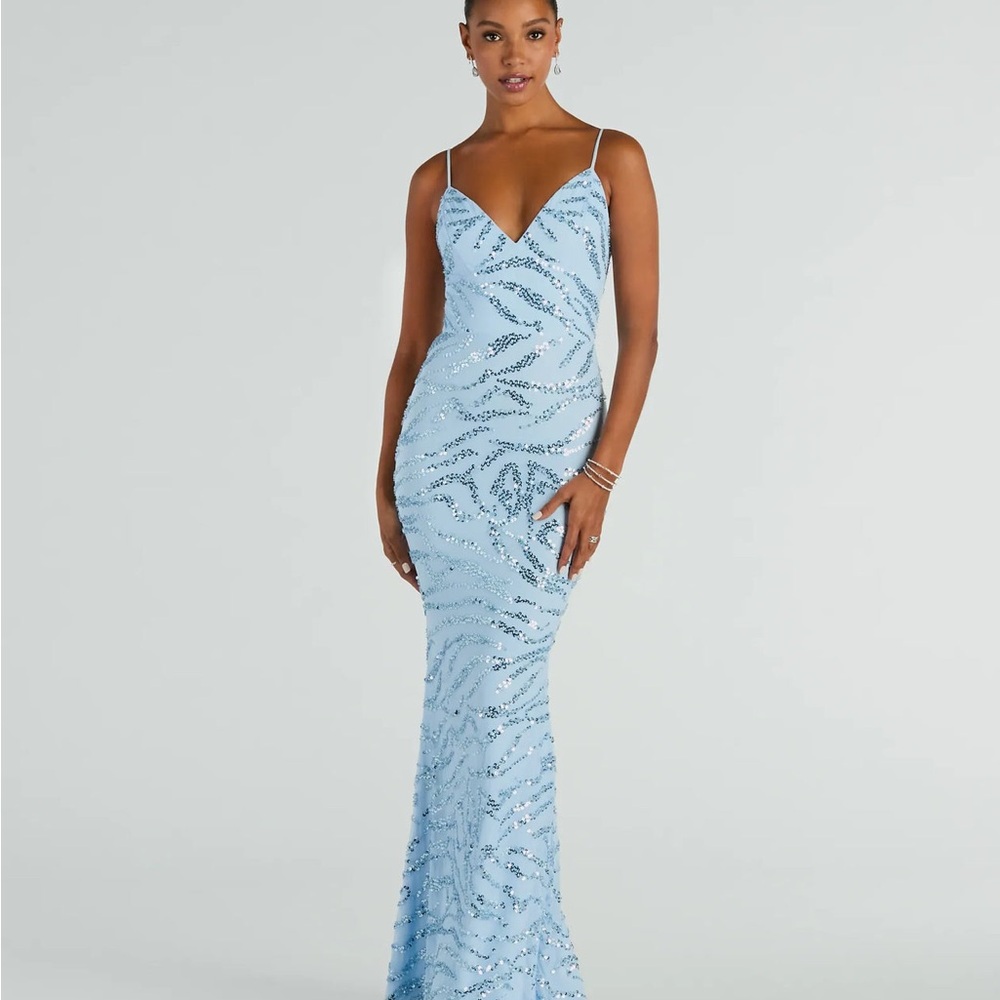 Steffanie V-Neck Sequin Bead Mermaid Formal Dress